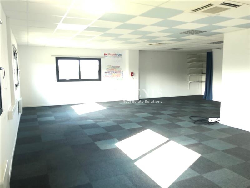 Location Bureaux JOUE LES TOURS (37300) - Photo 2