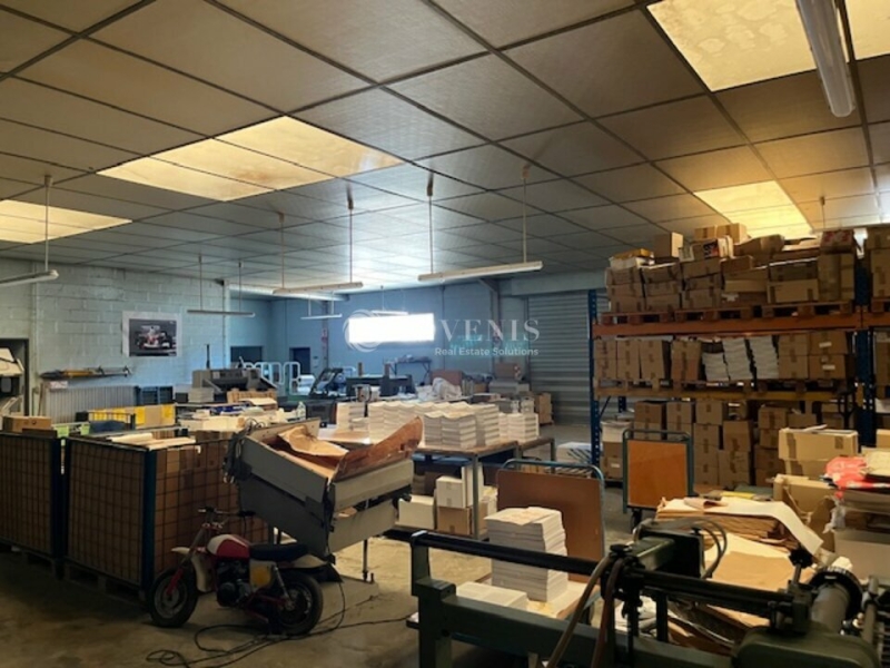 Location Activités Entrepôts JOUE LES TOURS (37300) - Photo 1