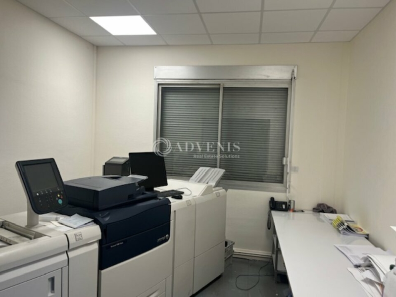 Location Activités Entrepôts JOUE LES TOURS (37300) - Photo 7