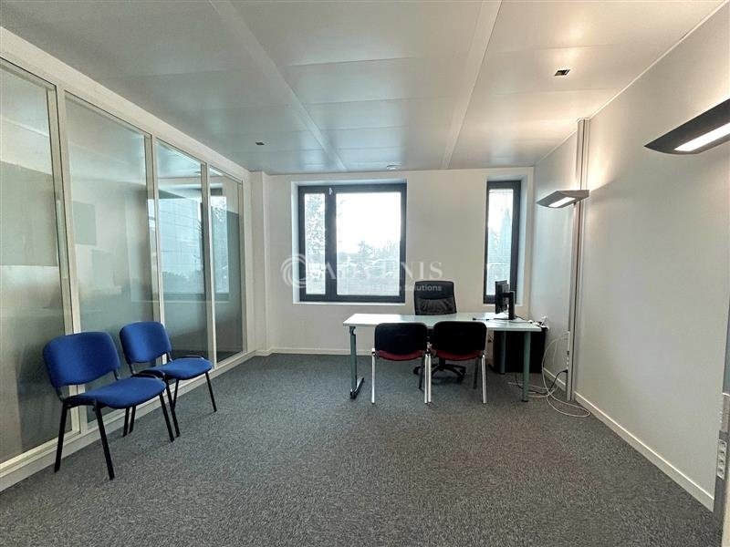 Location Bureaux TOURS (37100) - Photo 8