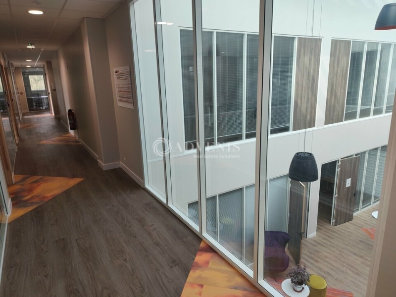 Location Bureaux LA VILLE AUX DAMES (37700) - Photo 2