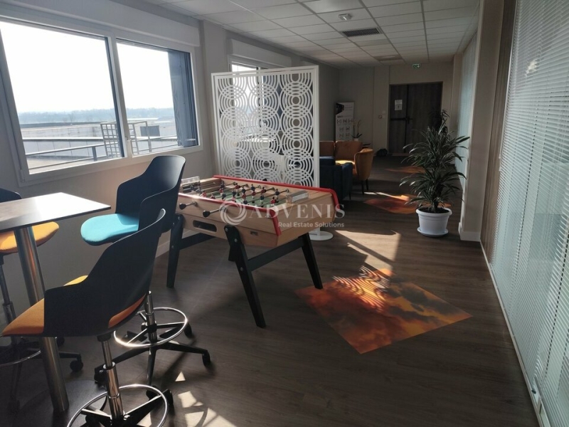 Location Bureaux LA VILLE AUX DAMES (37700) - Photo 9