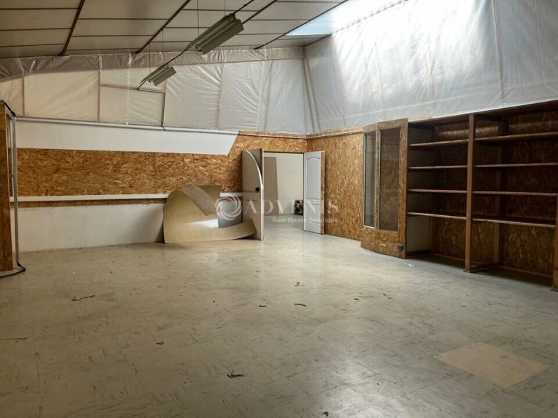 Location Activités Entrepôts SAINT AVERTIN (37550) - Photo 9