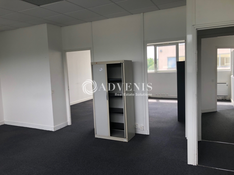 Location Bureaux SAINT AVERTIN (37550) - Photo 1