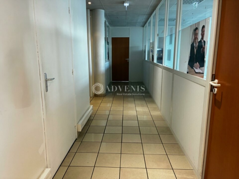 Location Bureaux SAINT AVERTIN (37550) - Photo 5
