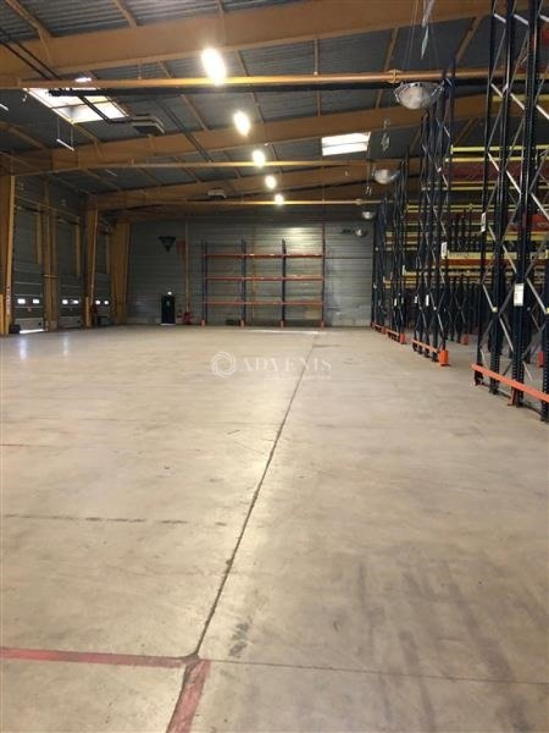 Location Entrepôts JOUE LES TOURS (37300) - Photo 3