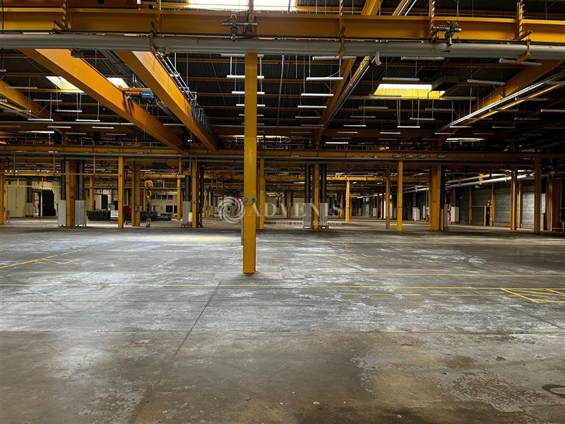 Location Entrepôts JOUE LES TOURS (37300) - Photo 2