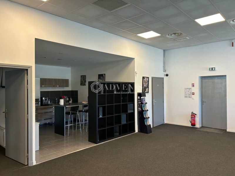 Location Commerces VEIGNE (37250) - Photo 5