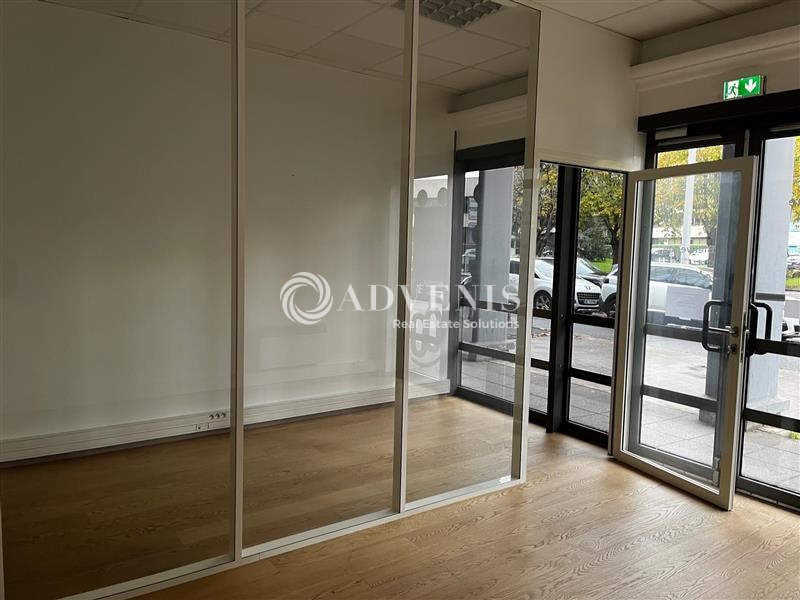 Location Bureaux TOURS (37000) - Photo 3