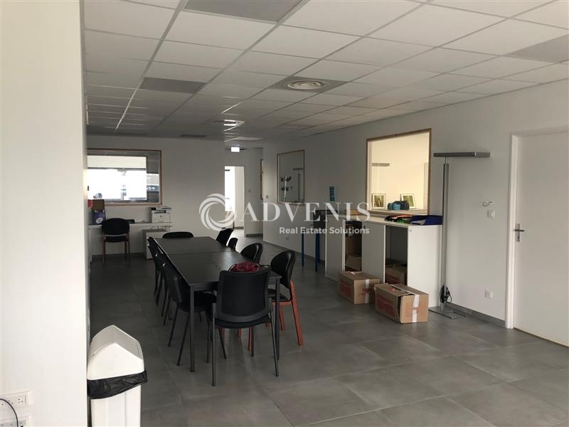 Location Bureaux SAINT CYR SUR LOIRE (37540) - Photo 7