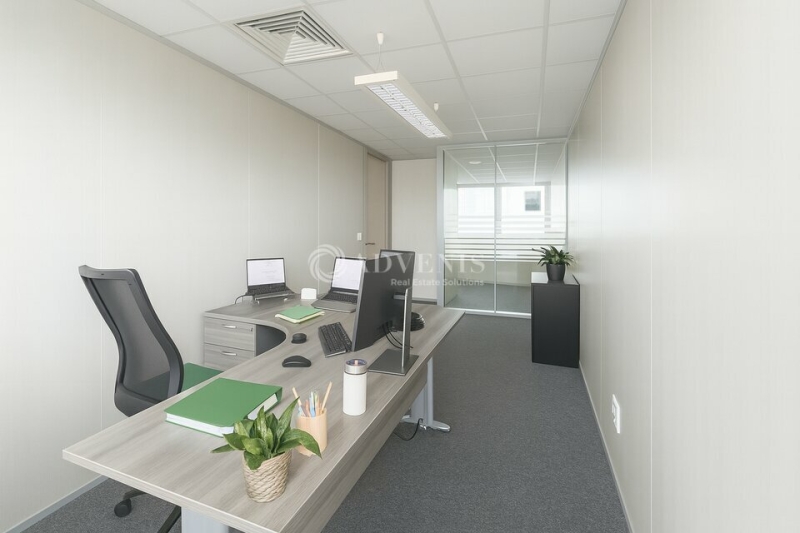 Location Bureaux TOURS (37100) - Photo 5