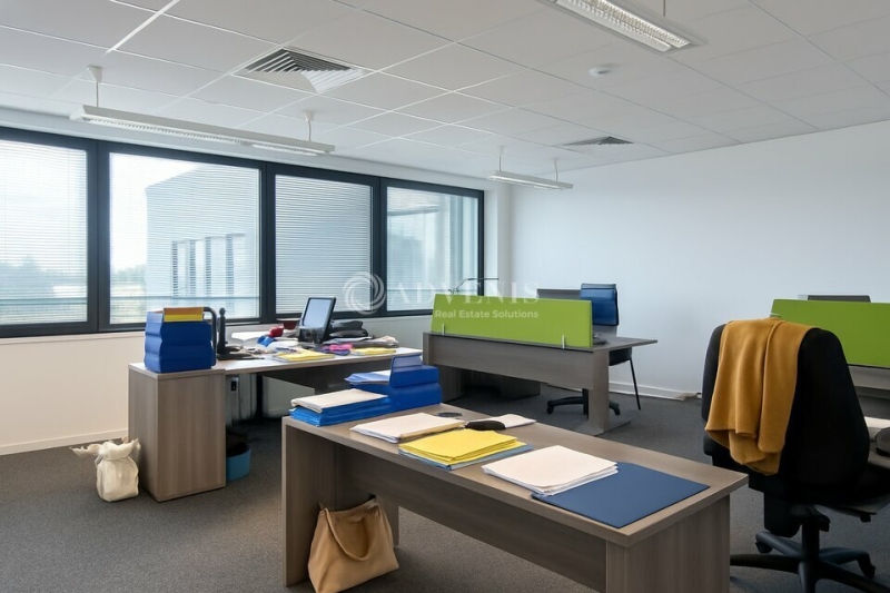 Location Bureaux TOURS (37100) - Photo 7
