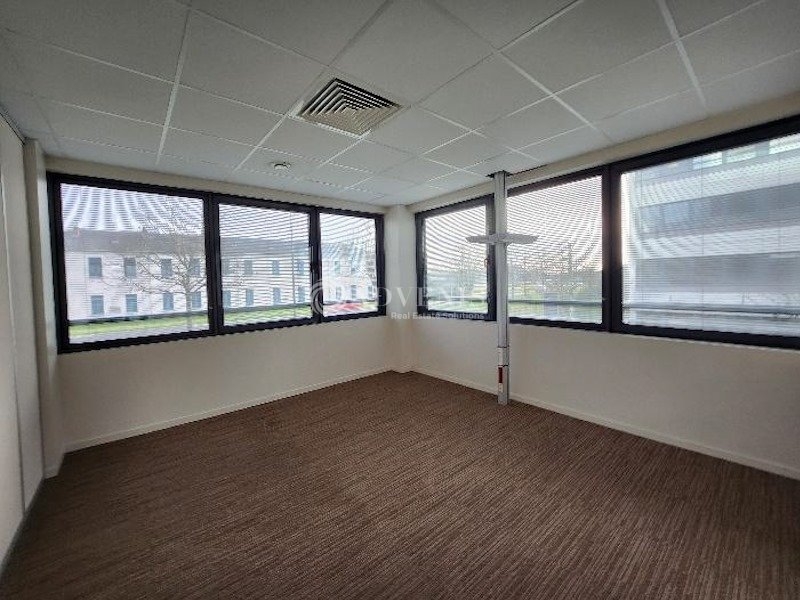 Location Bureaux TOURS (37100) - Photo 6
