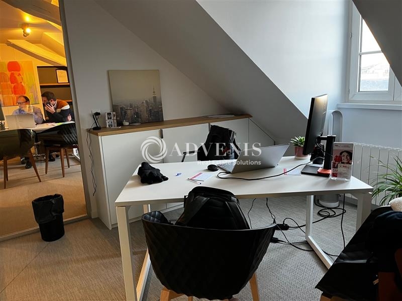 Location Bureaux TOURS (37000) - Photo 3