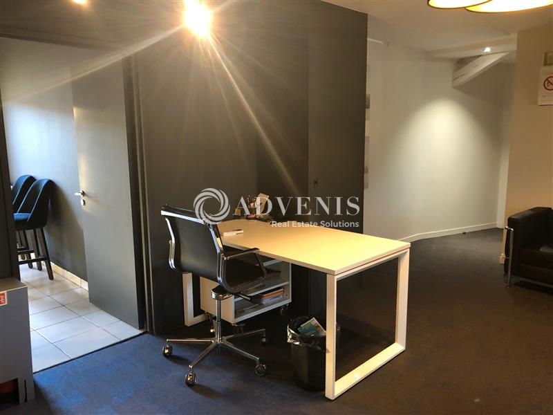 Location Bureaux TOURS (37000) - Photo 4