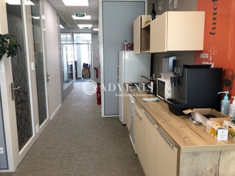 Location Bureaux TOURS (37000) - Photo 5