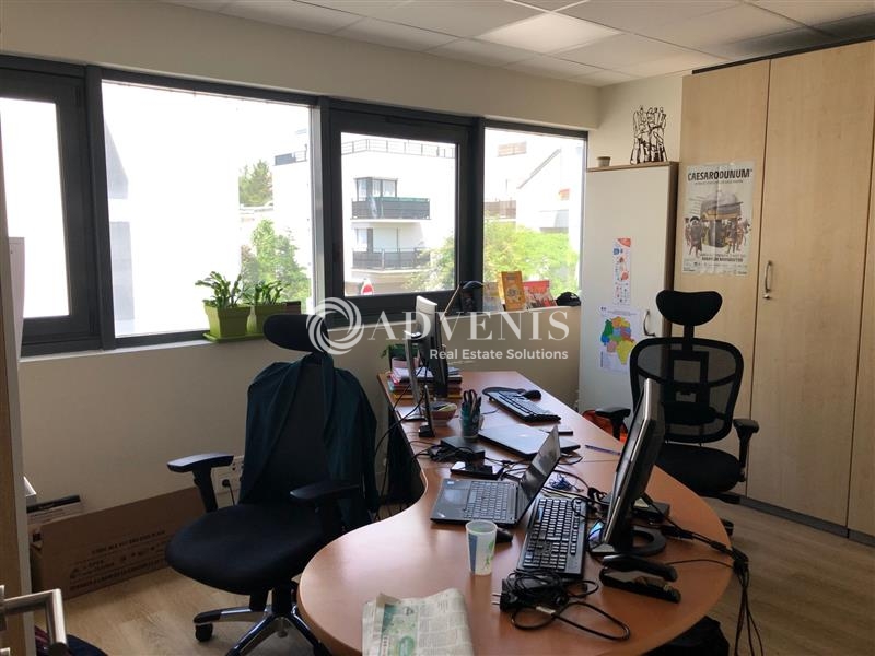 Location Bureaux TOURS (37000) - Photo 10