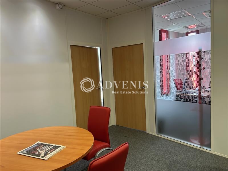 Location Bureaux TOURS (37200) - Photo 3