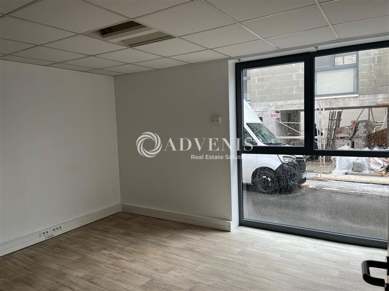 Location Bureaux TOURS (37000) - Photo 5