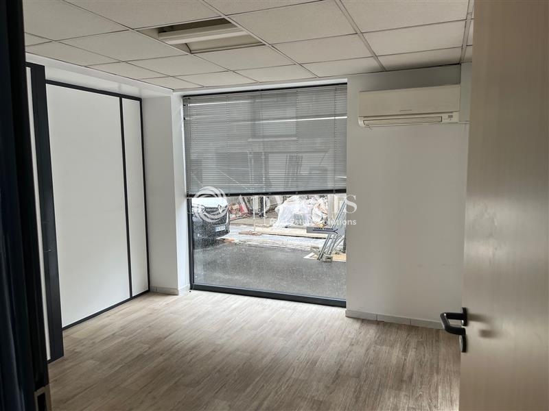 Location Bureaux TOURS (37000) - Photo 6