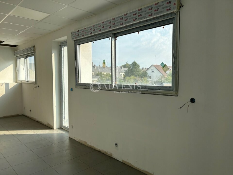 Location Bureaux SAINT PIERRE DES CORPS (37700) - Photo 6
