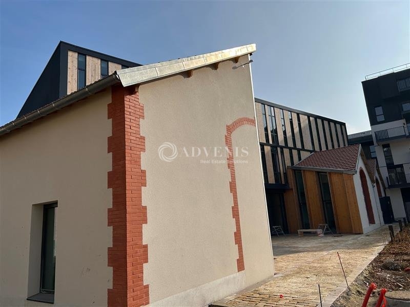 Location Bureaux TOURS (37000) - Photo 3