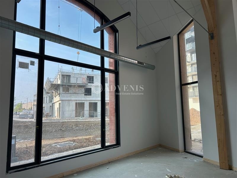 Location Bureaux TOURS (37000) - Photo 6