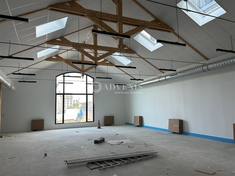 Location Bureaux TOURS (37000) - Photo 7