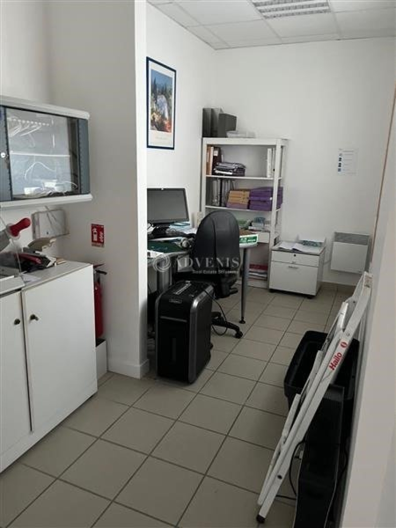 Vente Utilisateur Bureaux JOUE LES TOURS (37300) - Photo 5