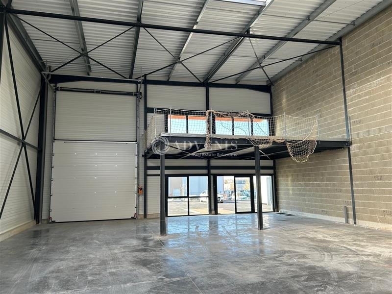 Location Activités Entrepôts JOUE LES TOURS (37300) - Photo 2