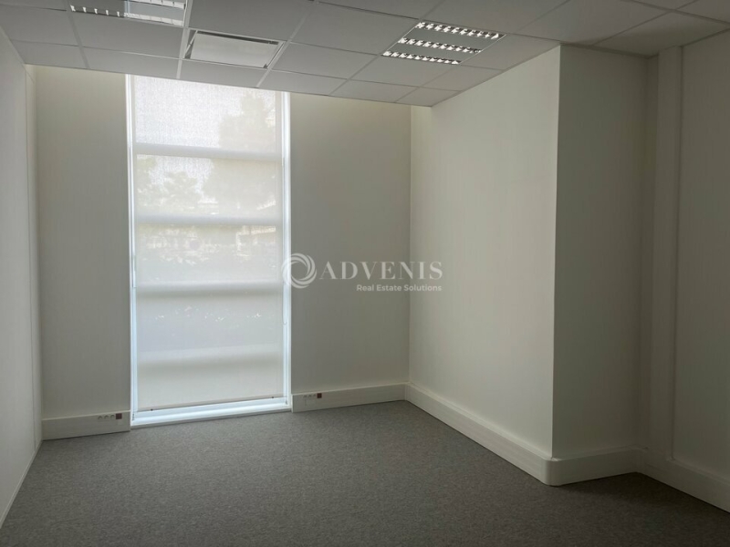 Location Bureaux TOURS (37200) - Photo 4