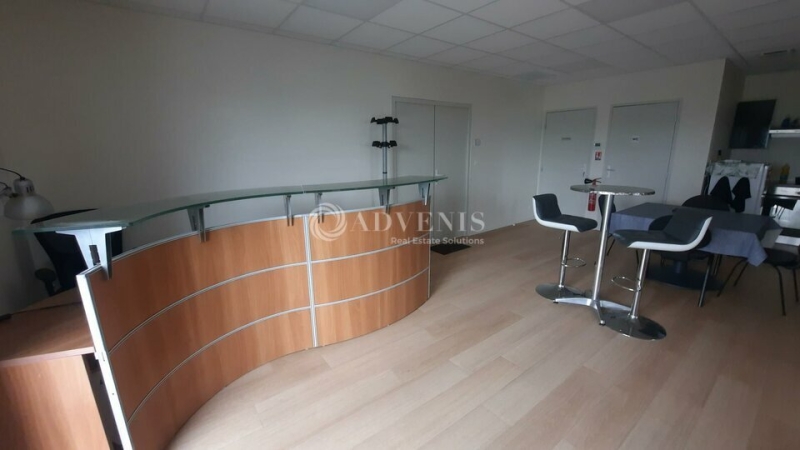 Location Bureaux VOUVRAY (37210) - Photo 4