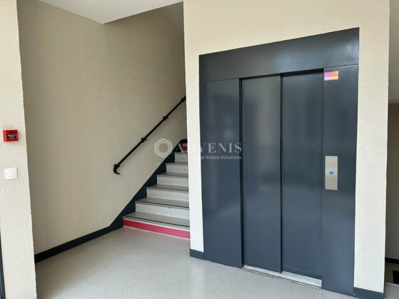 Vente Investisseur Bureaux JOUÉ-LÈS-TOURS (37300) - Photo 12