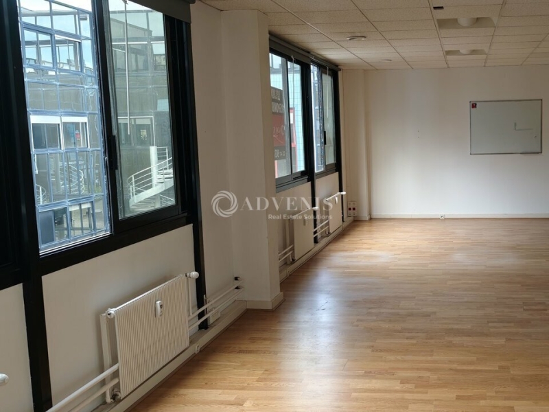 Vente Investisseur Bureaux JOUÉ-LÈS-TOURS (37300) - Photo 5