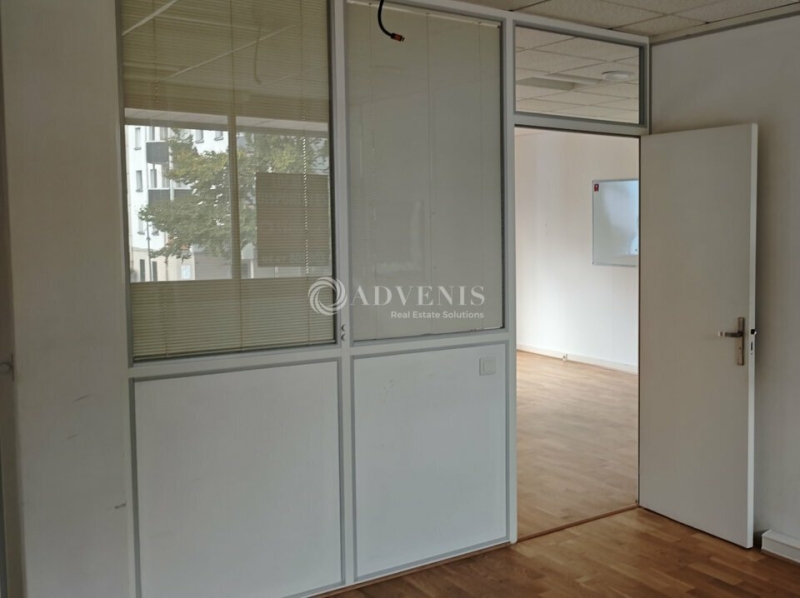 Vente Investisseur Bureaux JOUÉ-LÈS-TOURS (37300) - Photo 7