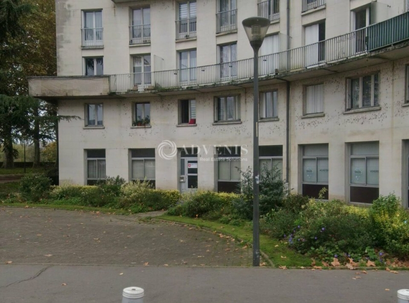 Location Bureaux TOURS (37000) - Photo 9