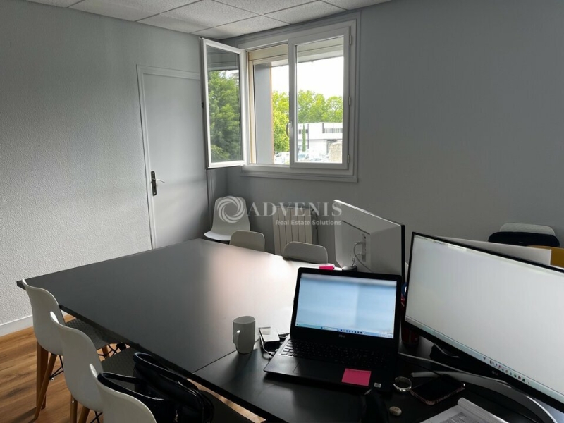 Location Bureaux SAINT AVERTIN (37550) - Photo 5