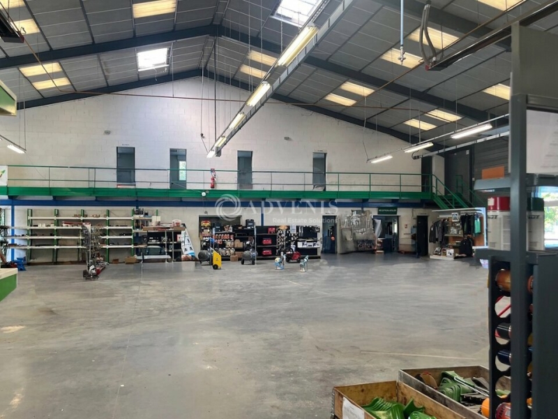 Vente Investisseur Activités Entrepôts VÉRETZ (37270) - Photo 1