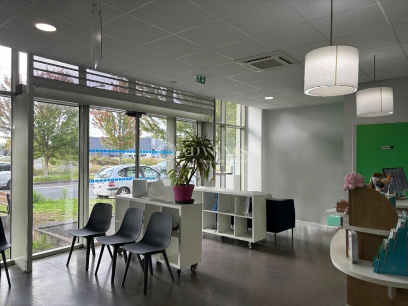 Vente Investisseur Bureaux TRUYES (37320) - Photo 1