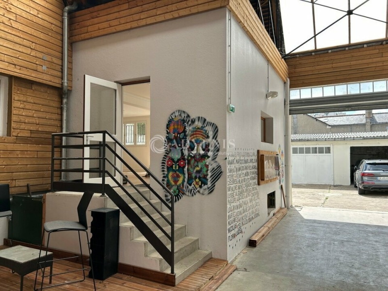 Location Bureaux TOURS (37000) - Photo 1