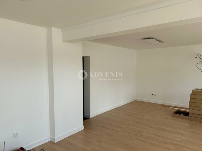 Location Bureaux TOURS (37000) - Photo 5