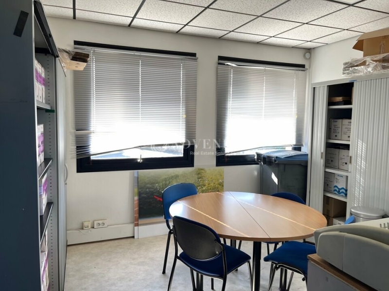 Location Entrepôts CHAMBRAY-LÈS-TOURS (37170) - Photo 10