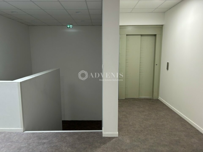 Location Bureaux LA VILLE AUX DAMES (37700) - Photo 8