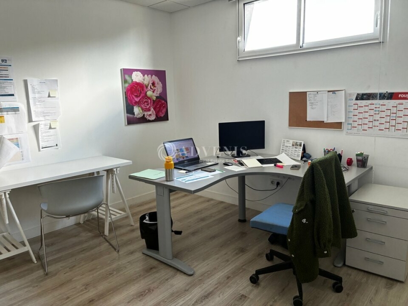 Vente Investisseur Activités Entrepôts AZAY-LE-RIDEAU (37190) - Photo 9