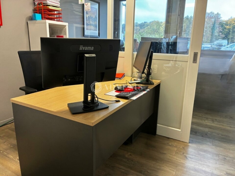 Location Bureaux SAINT AVERTIN (37550) - Photo 2