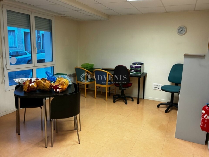 Vente Investisseur Bureaux TOURS (37000) - Photo 2