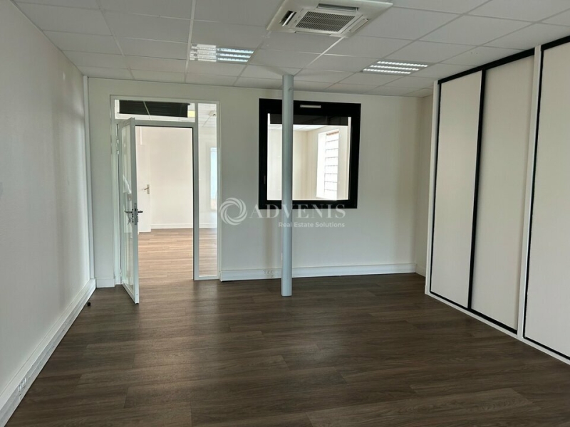 Location Bureaux SAINT AVERTIN (37550) - Photo 7