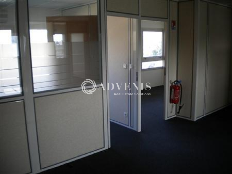 Location Bureaux TOURS (37100) - Photo 3