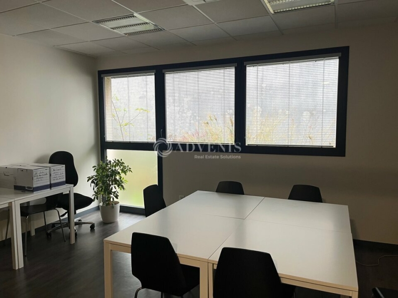 Location Bureaux SAINT AVERTIN (37550) - Photo 3