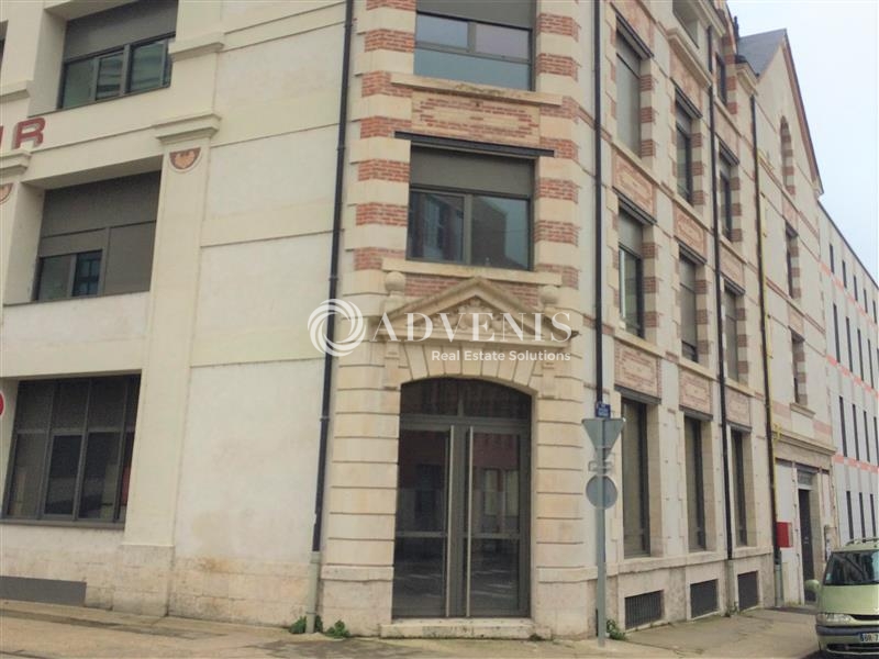 Location Commerces BLOIS (41000) - Photo 1